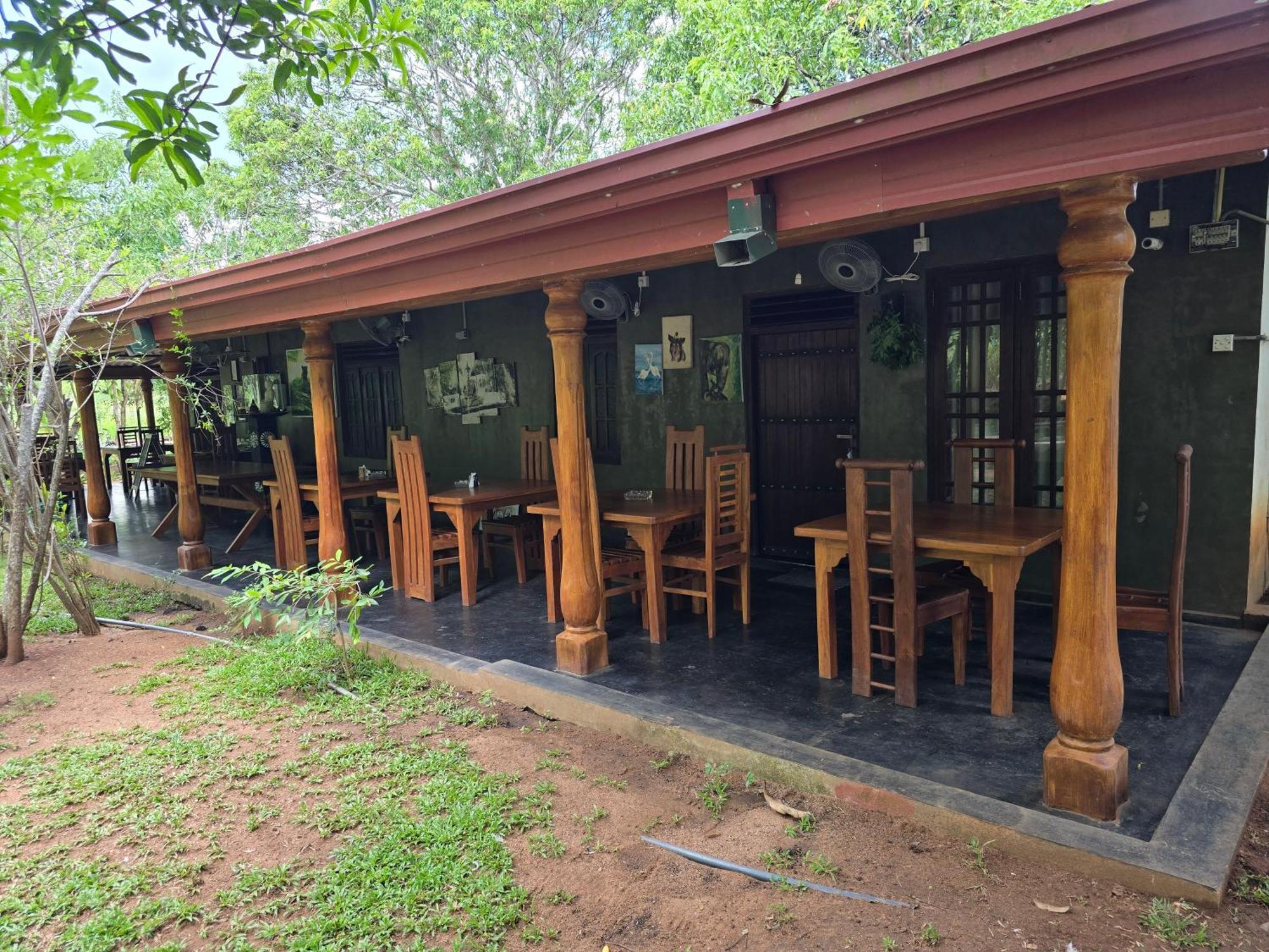 Ceylon Resort 윌파투 외부 사진