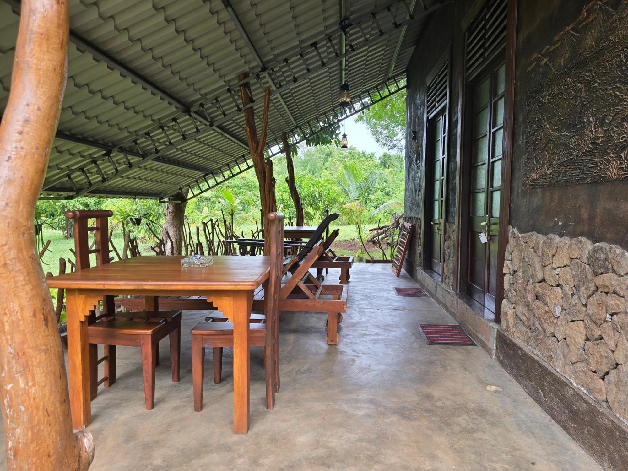 Ceylon Resort 윌파투 외부 사진